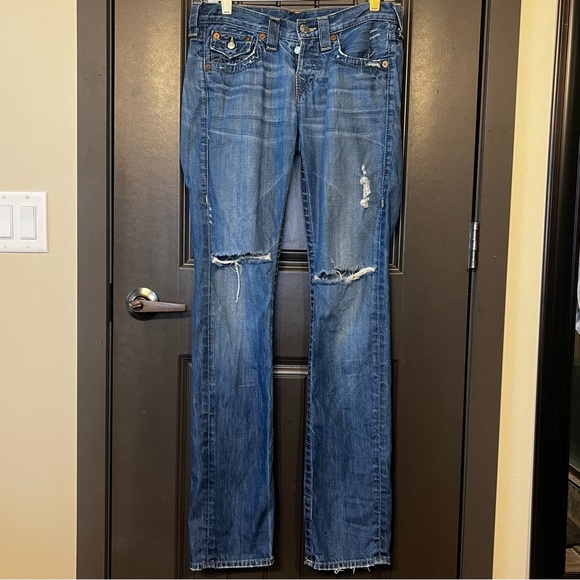 True Religion Denim - True Religion Jordan Distressed Jeans, Size 25. Made in USA 🇺🇸